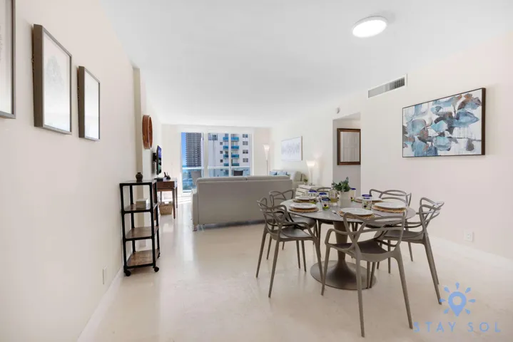 14K Full dining room