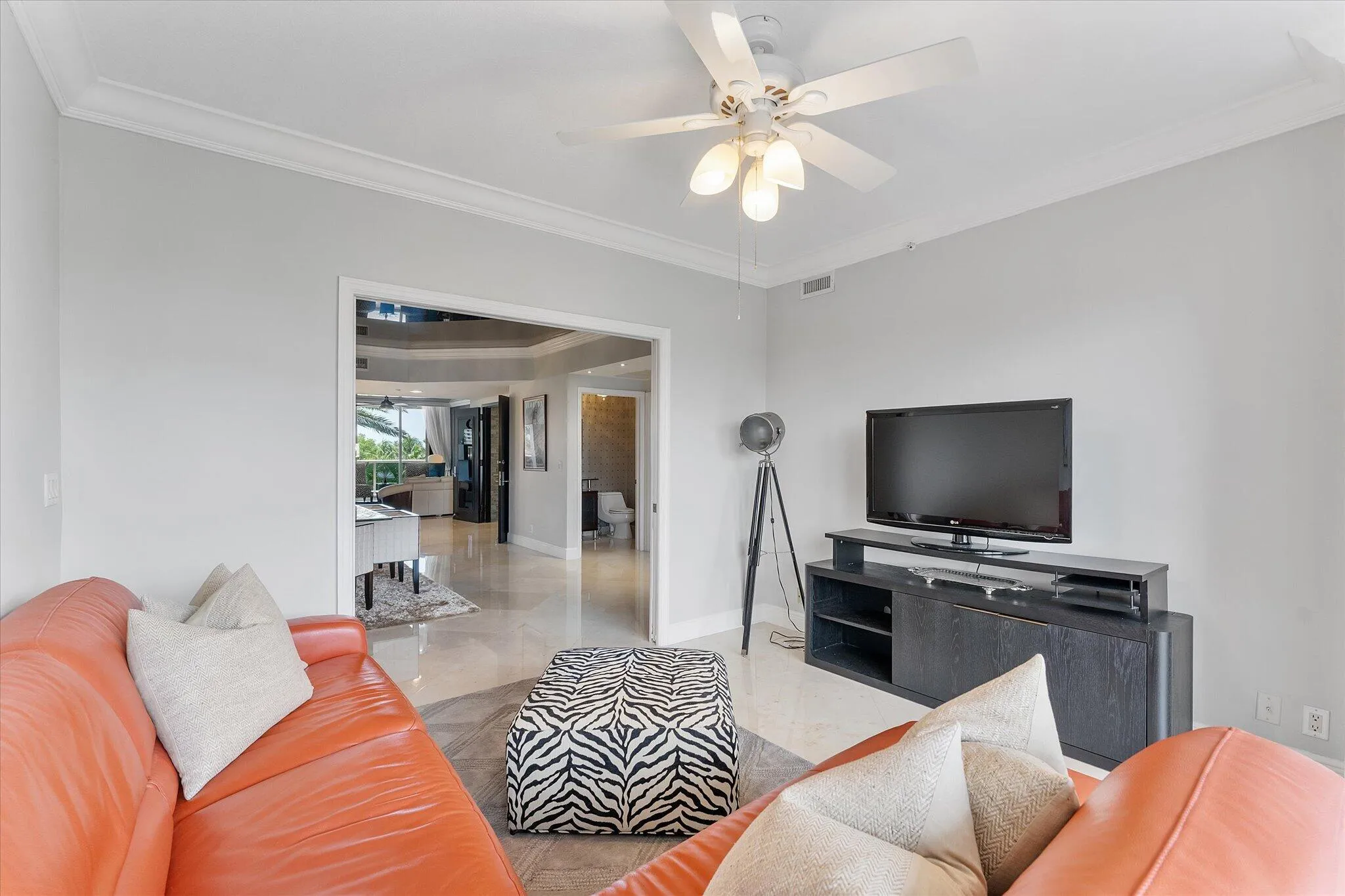 04-3100 N Ocean Blvd unit 407_004