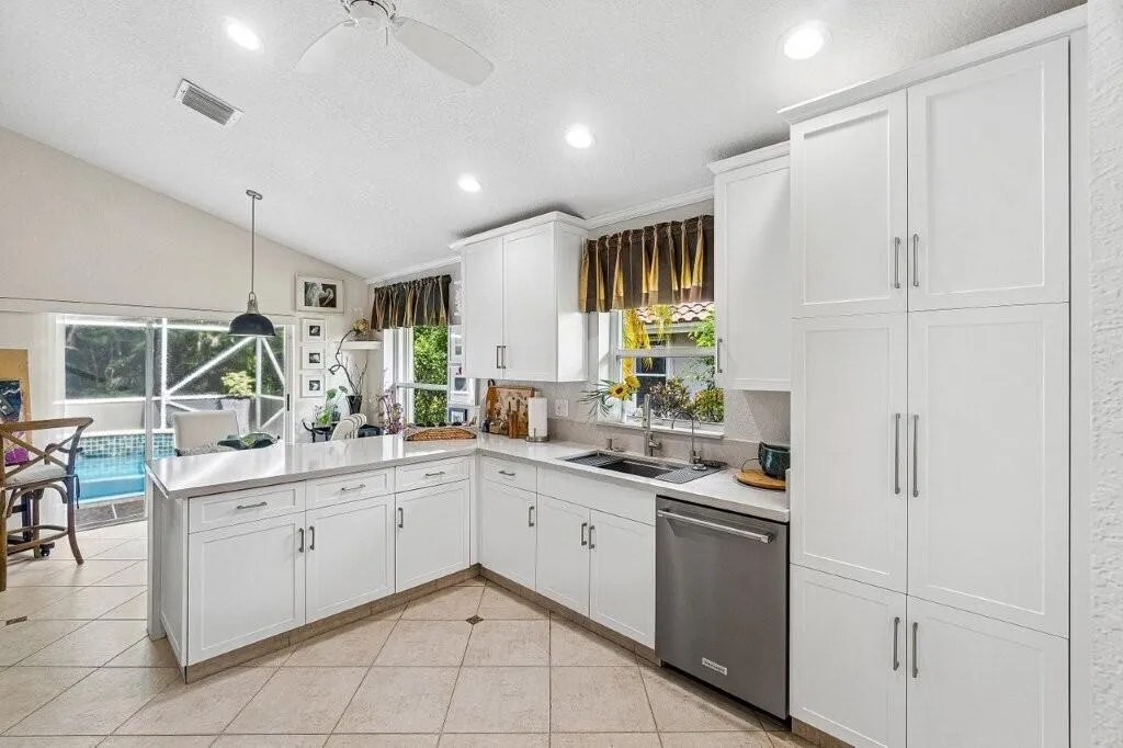 013-7398FallsRoadWest-BoyntonBeach-FL-33