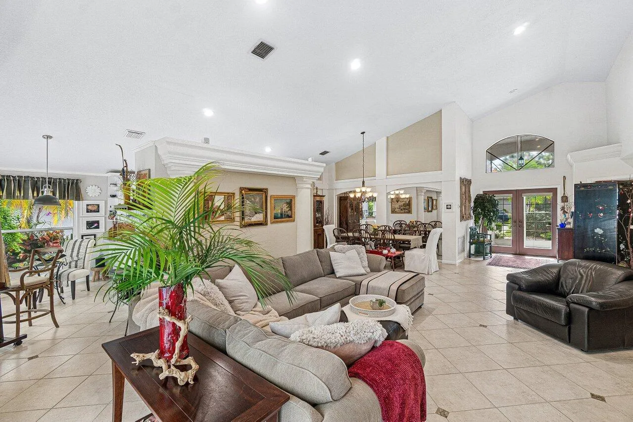 009-7398FallsRoadWest-BoyntonBeach-FL-33