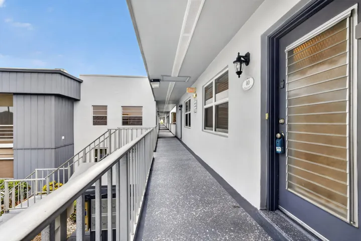 Living room & front door