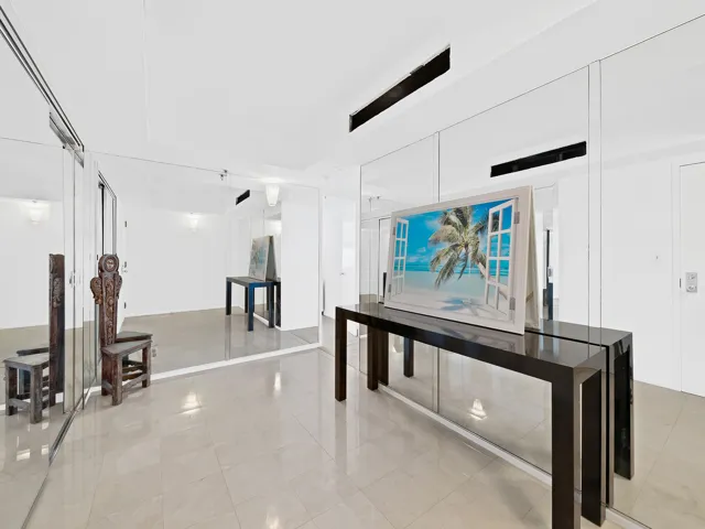 Front Entrance Foyer