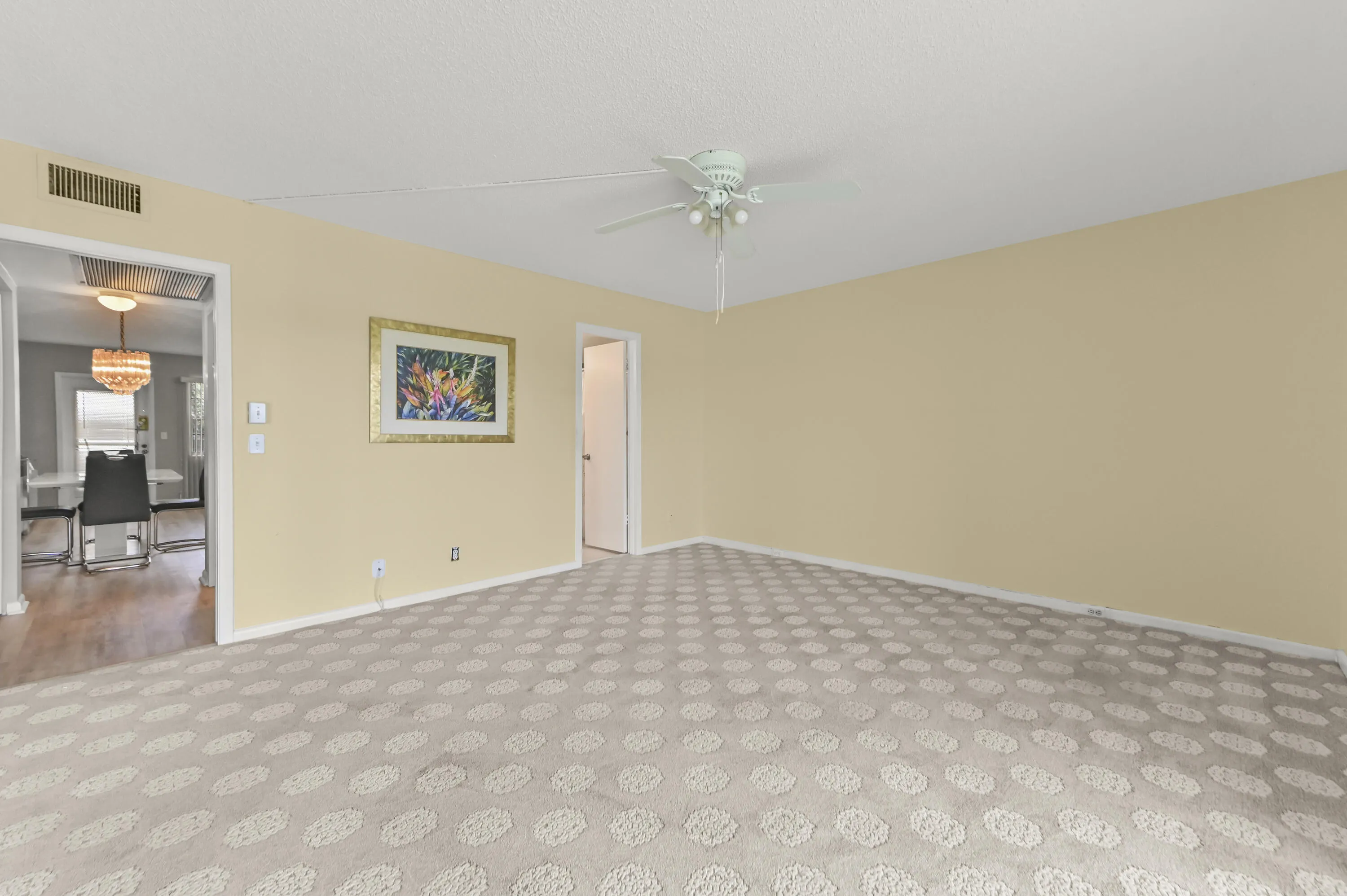 11 Bedroom 02