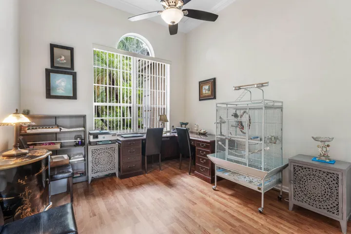 029-911ForestGlenLane-Wellington-FL-3341
