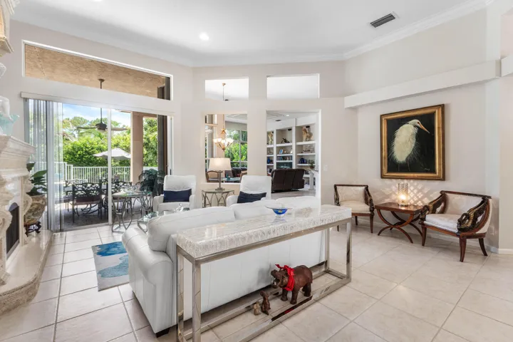 005-911ForestGlenLane-Wellington-FL-3341