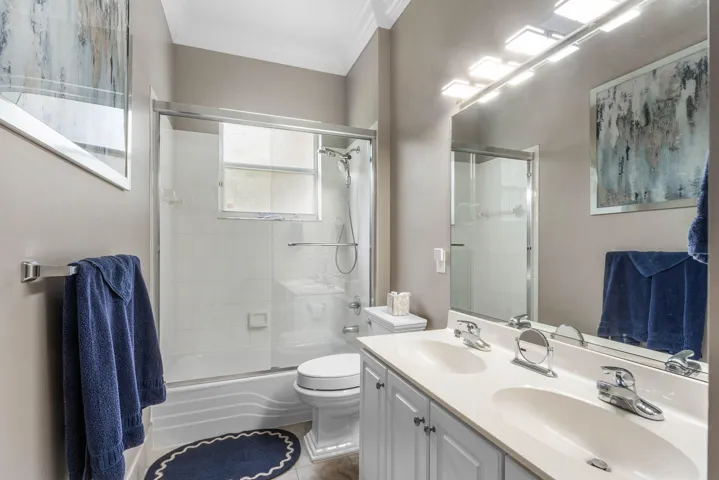026-911ForestGlenLane-Wellington-FL-3341