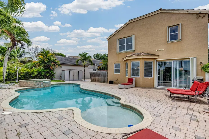 Pool with spa
