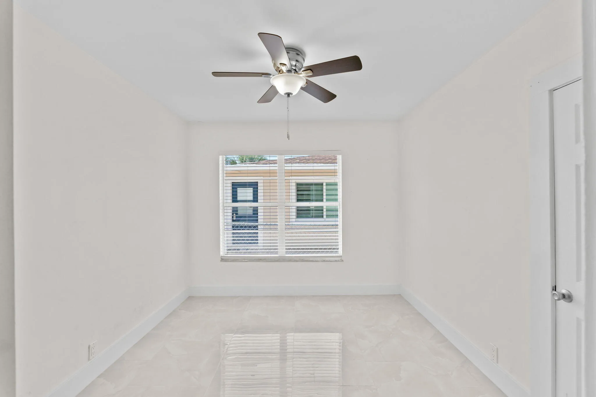 34-web-or-mls-A7403830