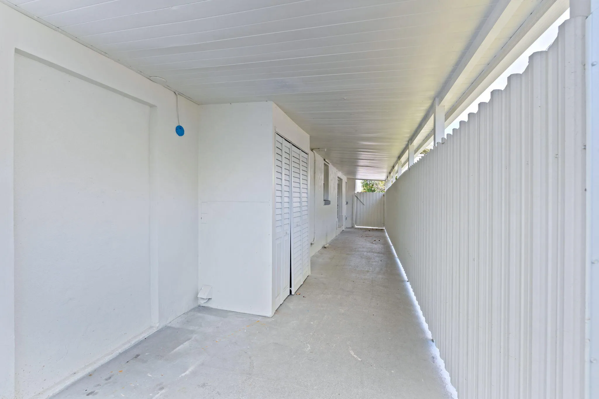 28-web-or-mls-A7403852