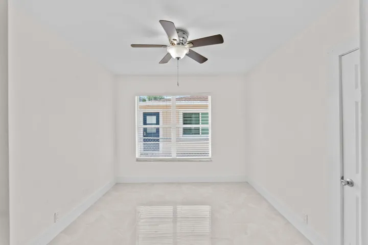 34-web-or-mls-A7403830