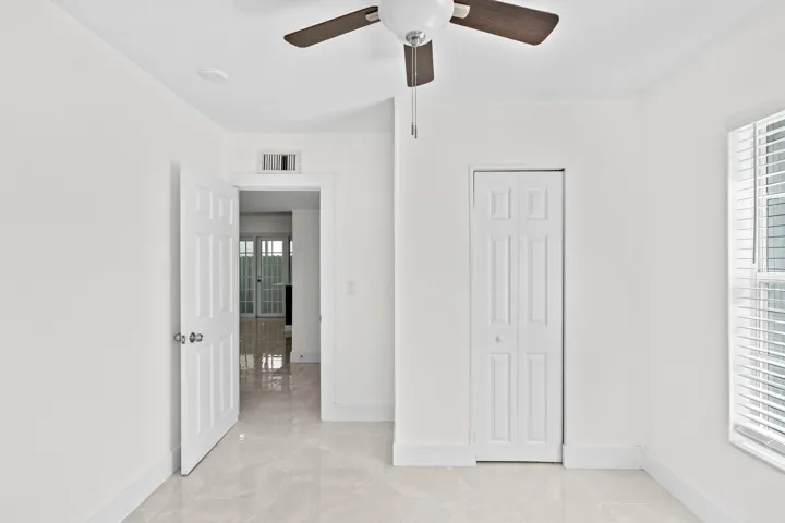 31-web-or-mls-A7403839