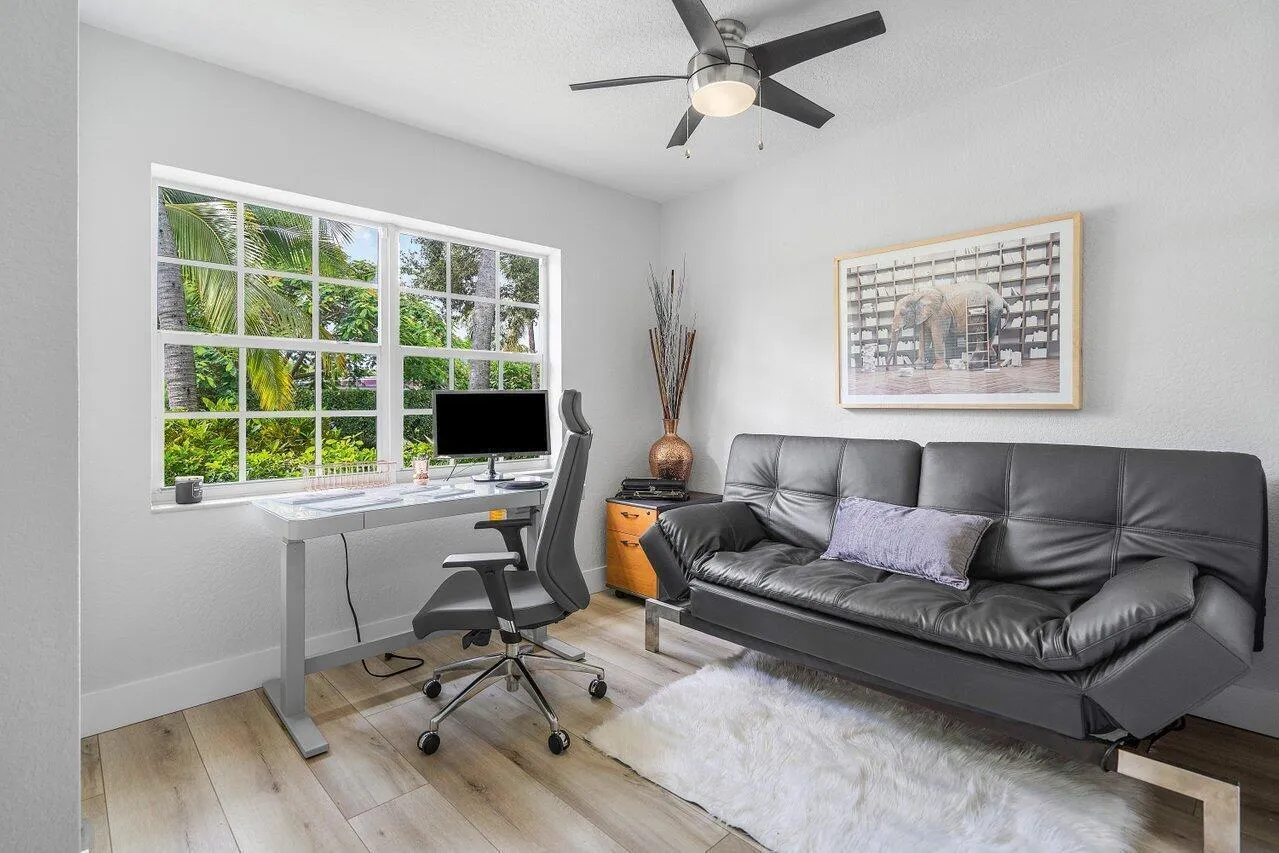 016-233LakeTerrace-DelrayBeach-FL-33444-
