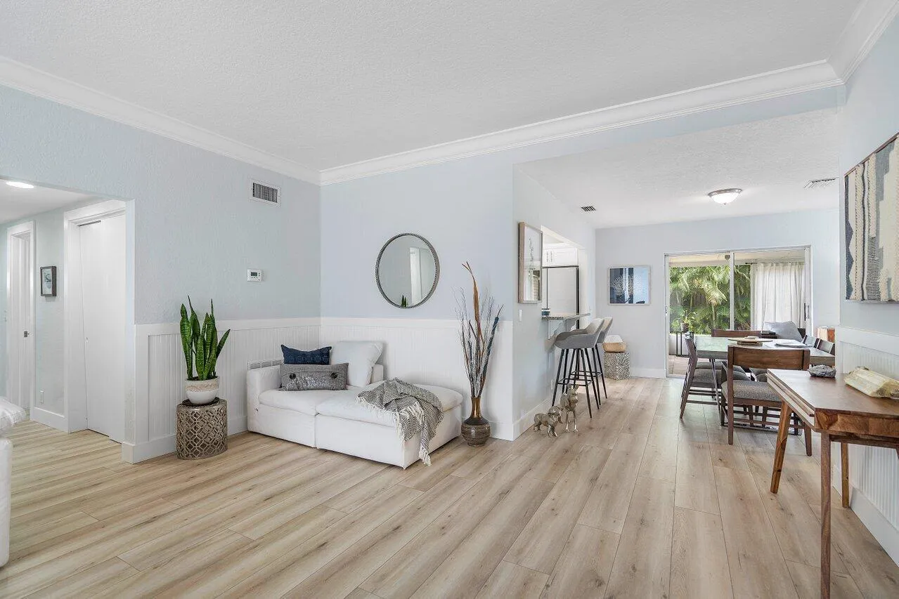 005-233LakeTerrace-DelrayBeach-FL-33444-