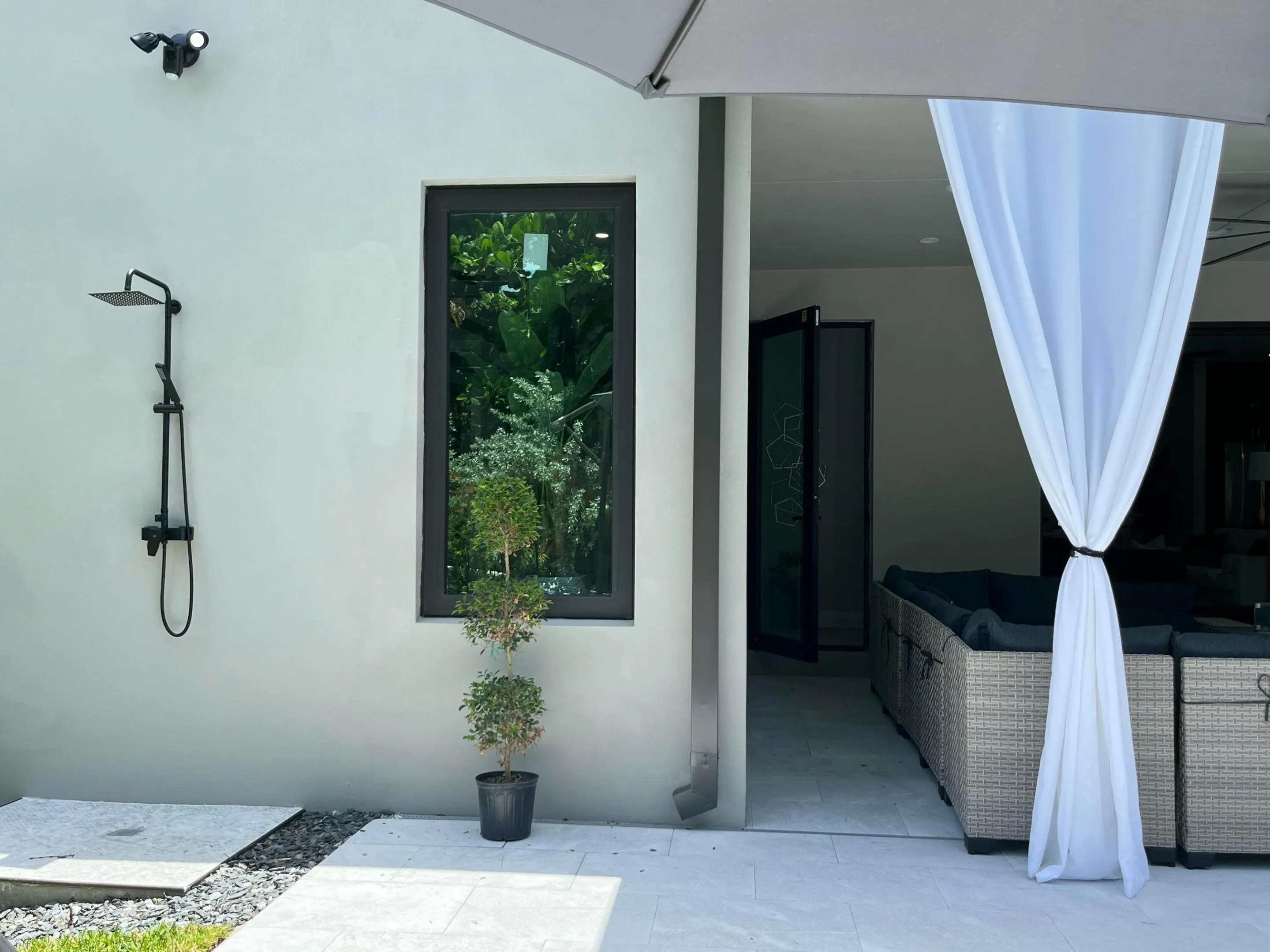Outdoor-Shower