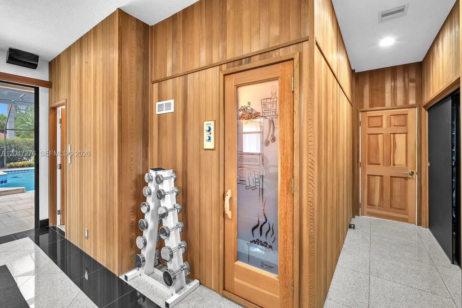 Property photo 99