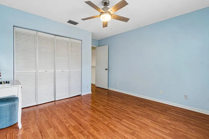 033-7835SpringfieldLakeDrive-LakeWorth-F