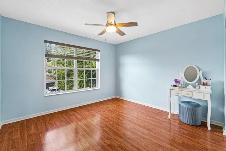 032-7835SpringfieldLakeDrive-LakeWorth-F