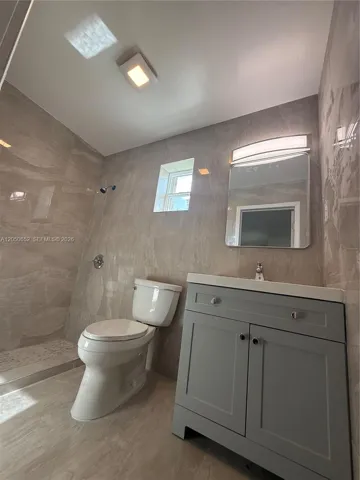 Master-Bathroom