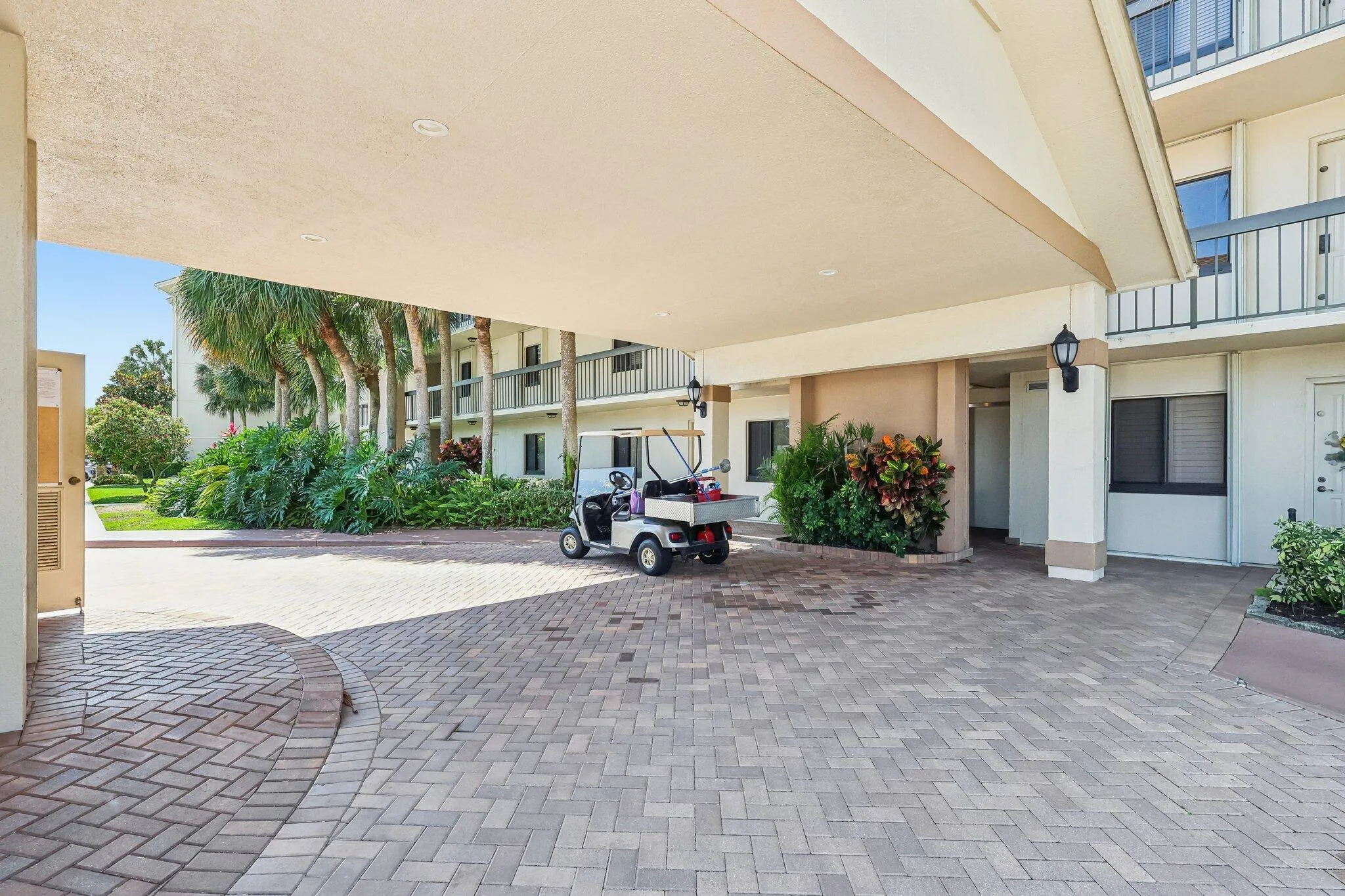 4-web-or-mls-Marina Isle Way 101-2405-00