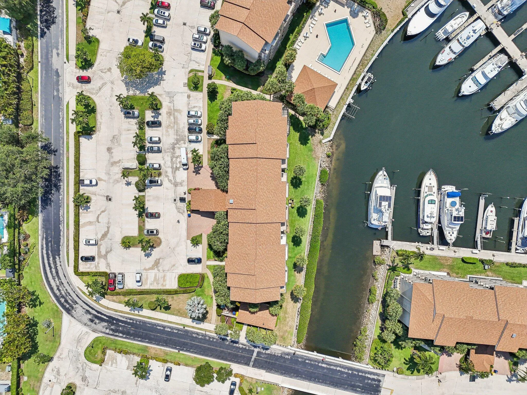 33-web-or-mls-Marina Isle Way 101-2405-0