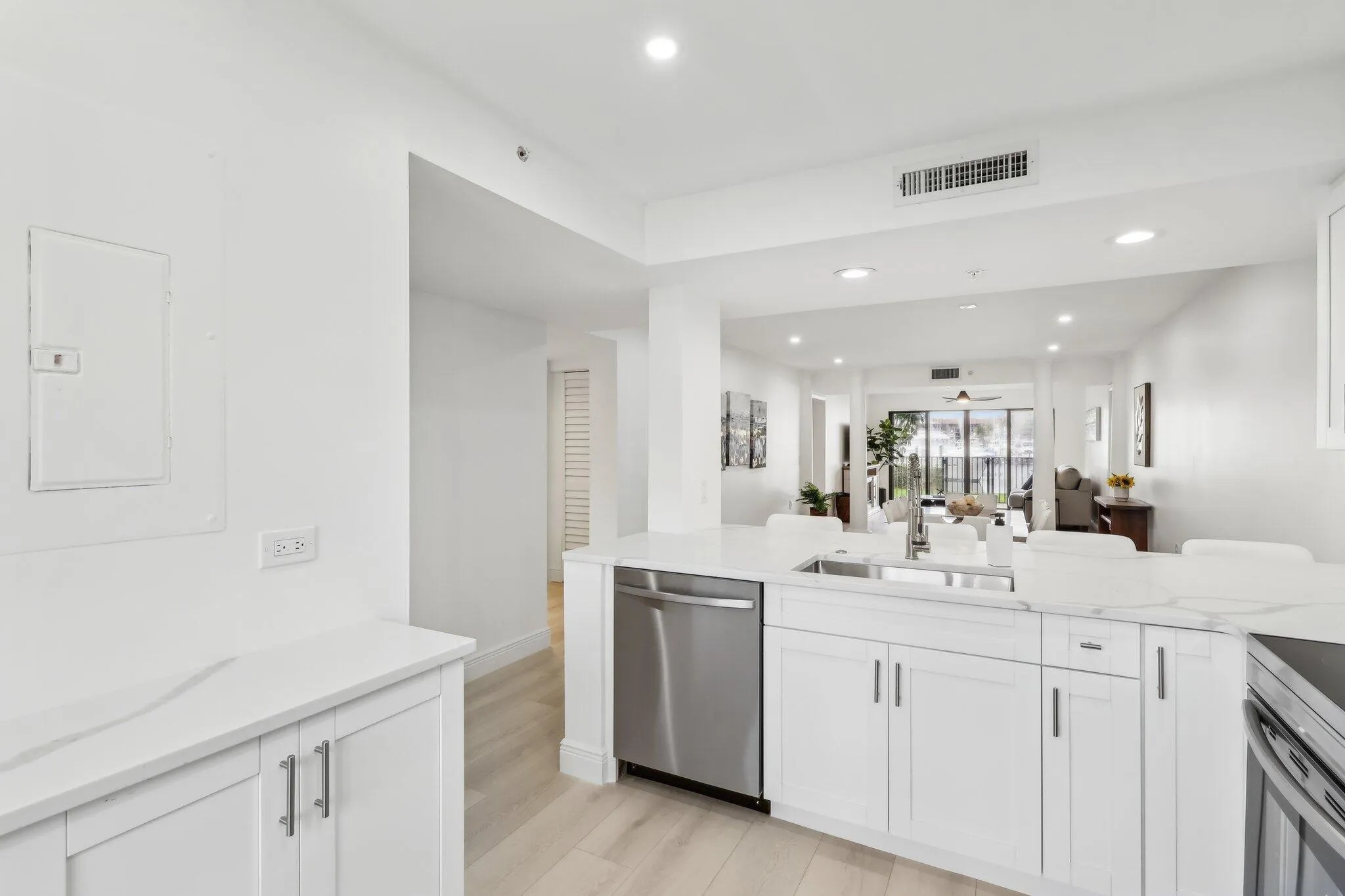 16-web-or-mls-Marina Isle Way 101-2405-0