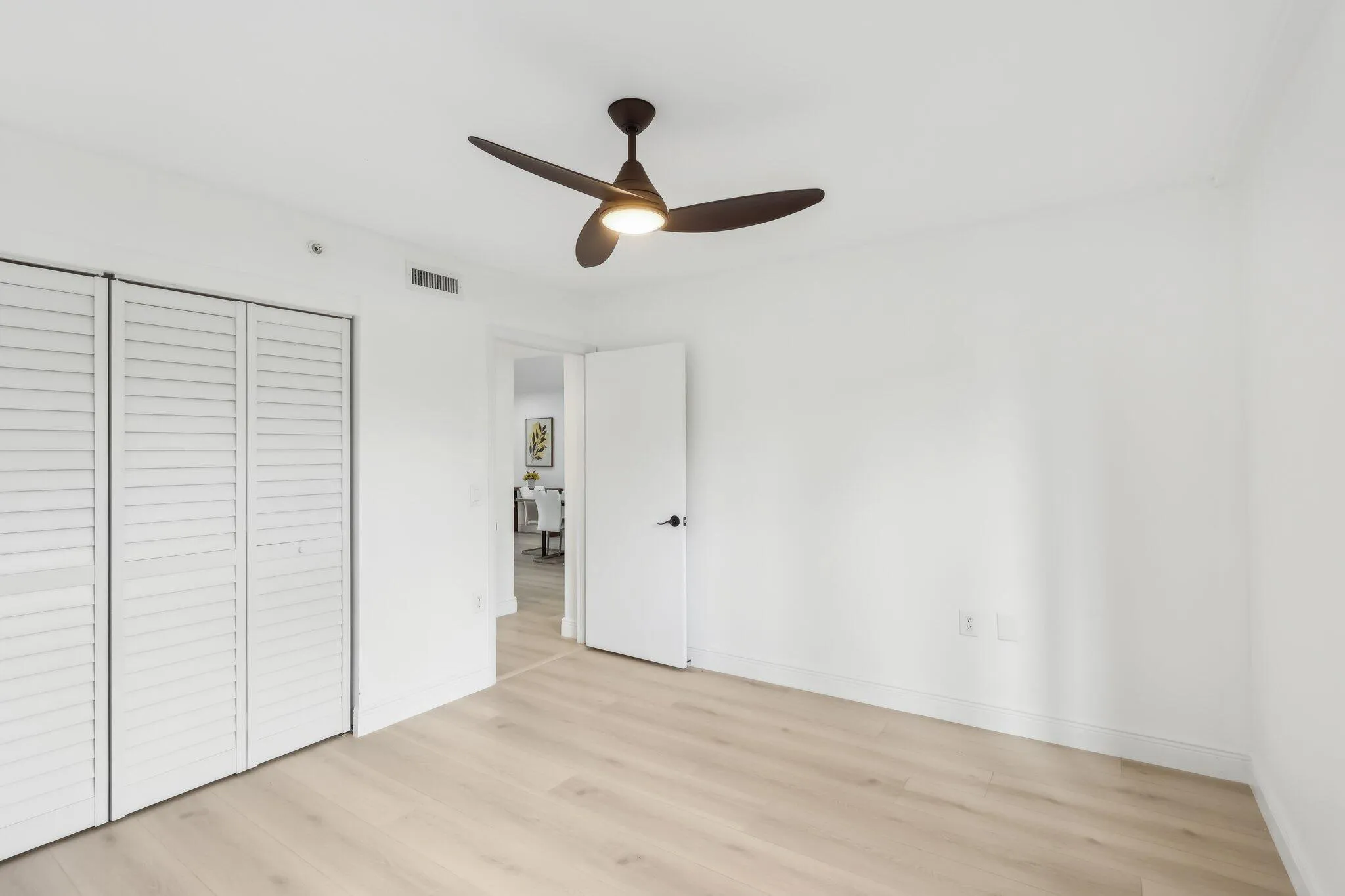 18-web-or-mls-Marina Isle Way 101-2405-0