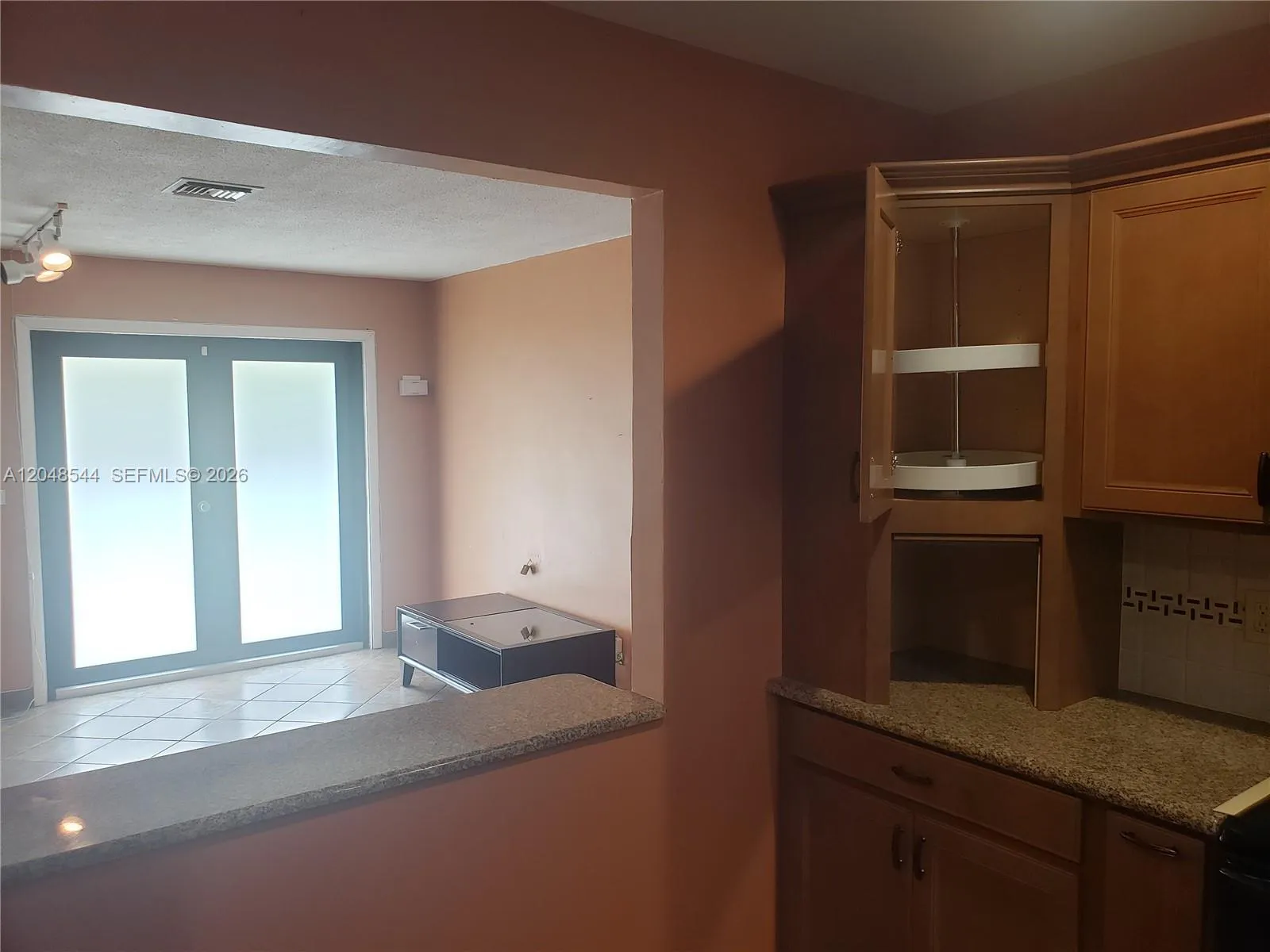 Updated kitchen home for sale Pembroke Pines FL