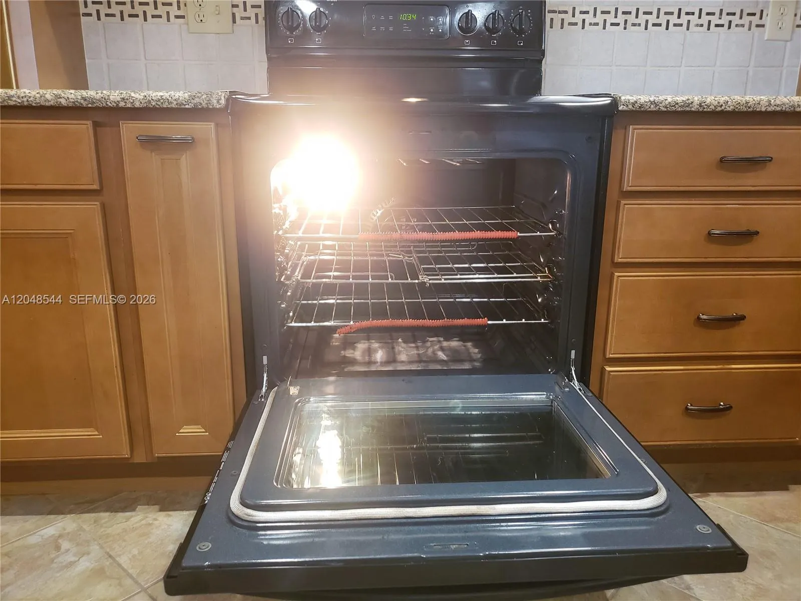 Updated kitchen home for sale Pembroke Pines FL