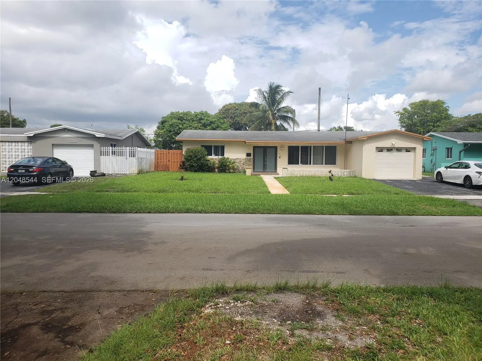 Single family home for sale Pembroke Pines