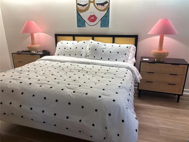 New king bed and furnishings coming soon