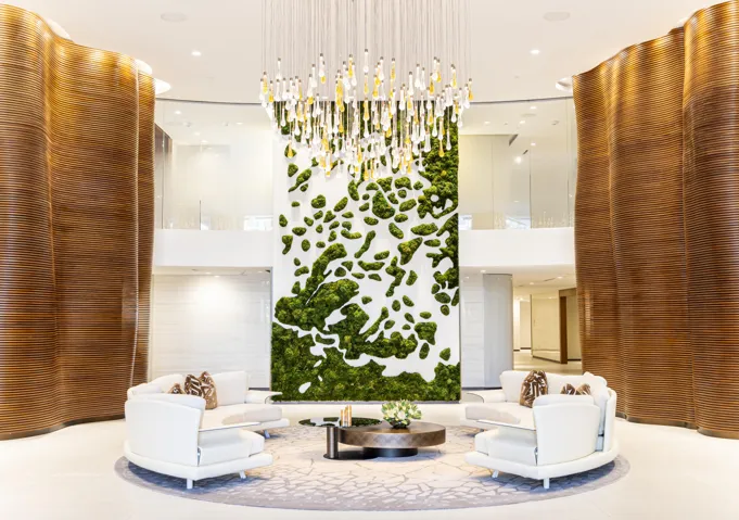 Alina 210 Lobby