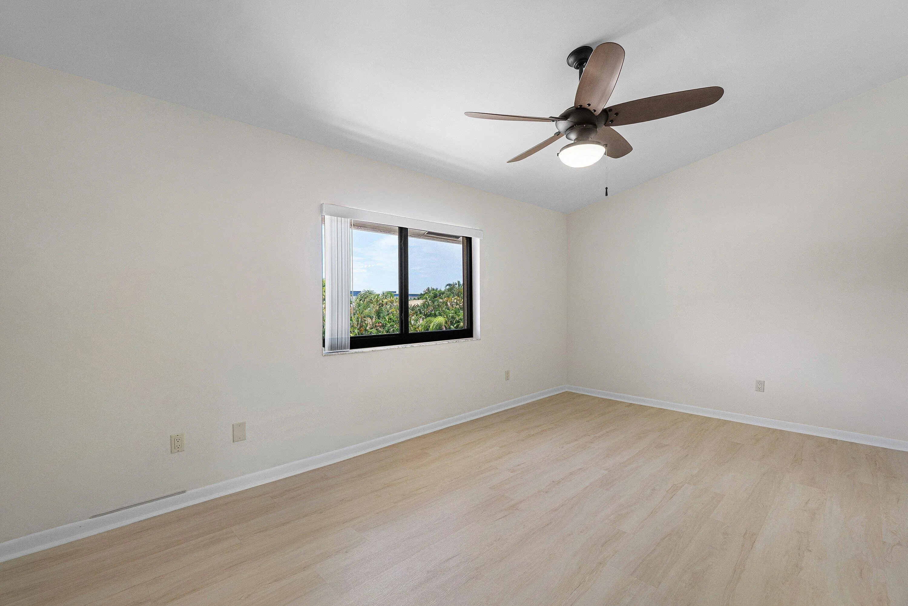 038-210CaptainsWalk-711-DelrayBeach-FL-3