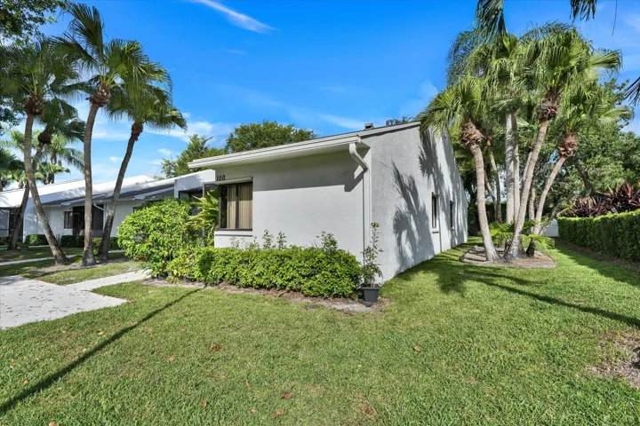 07-100 Sunshine Blvd-7