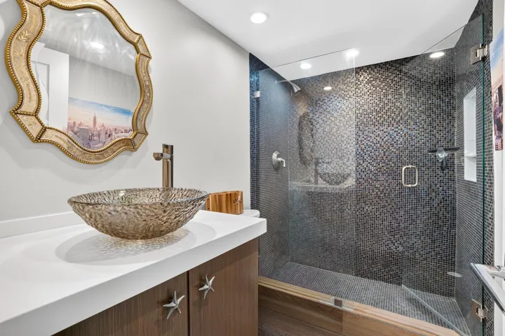SECOND BATHROOM