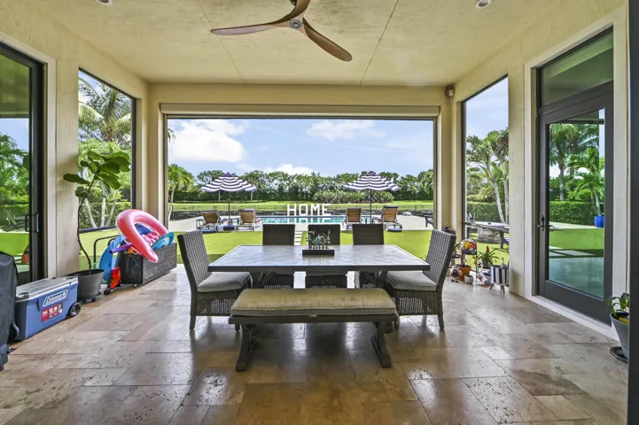 41 Patio 01