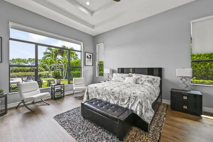 36 Bedroom 01