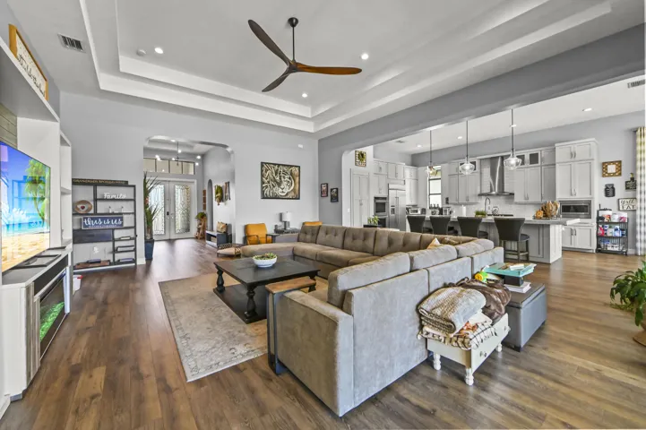 11 Living room 03