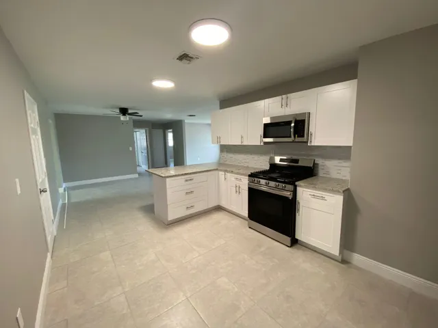 Wood Kitchen W/Granite Counters