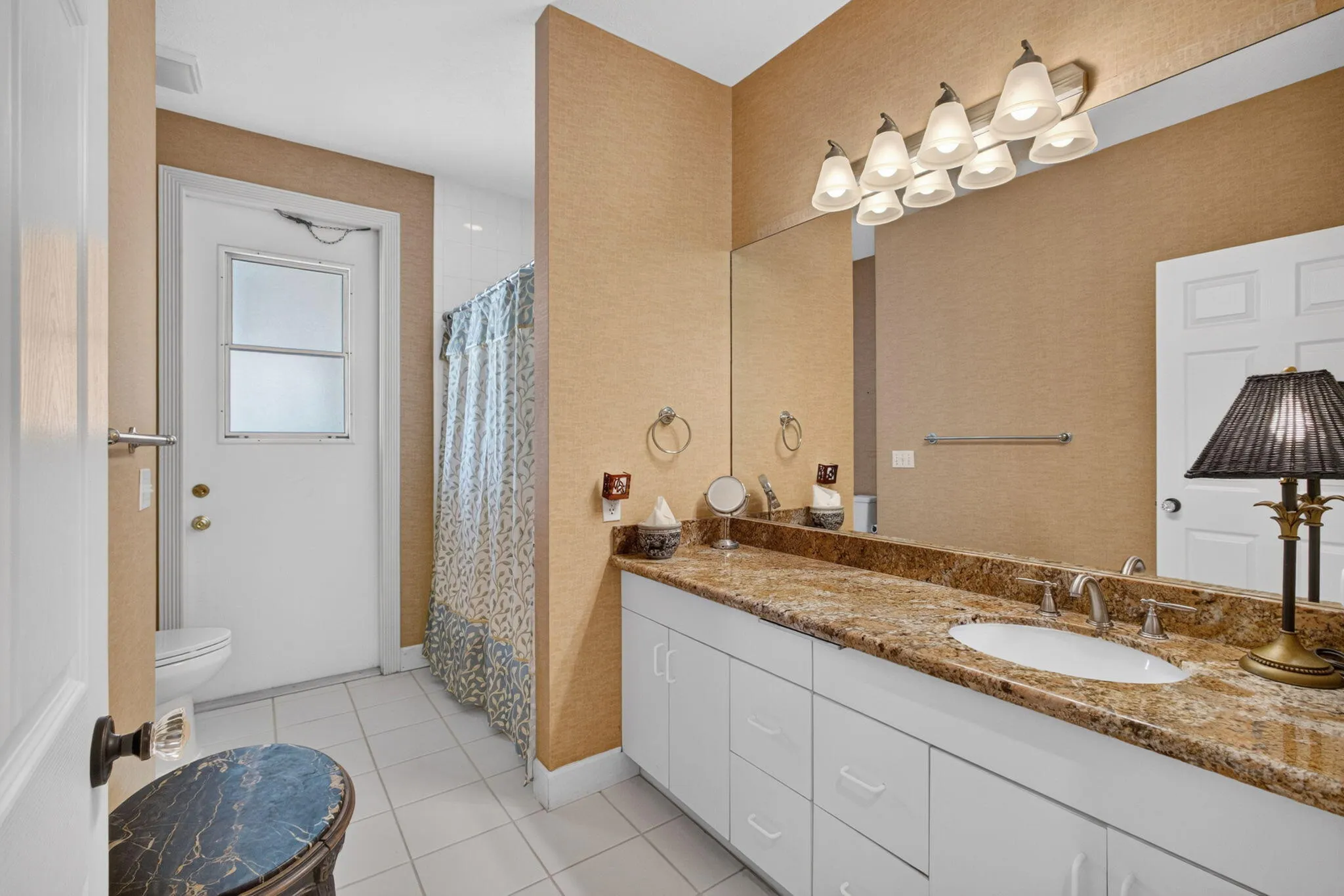 Property photo 34