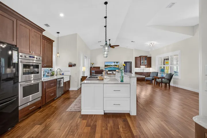 35-web-or-mls-5D1A4219