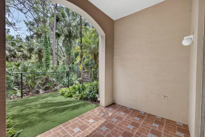 Covered Patio Area