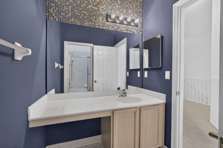 2nd Bathroom