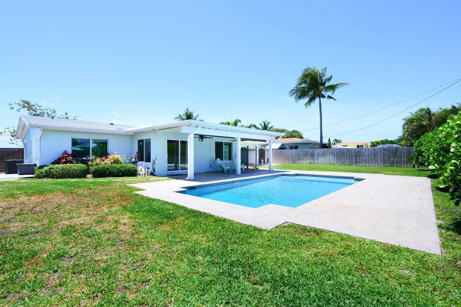 5920 Lake Osborne Dr Lake-large-026-019-