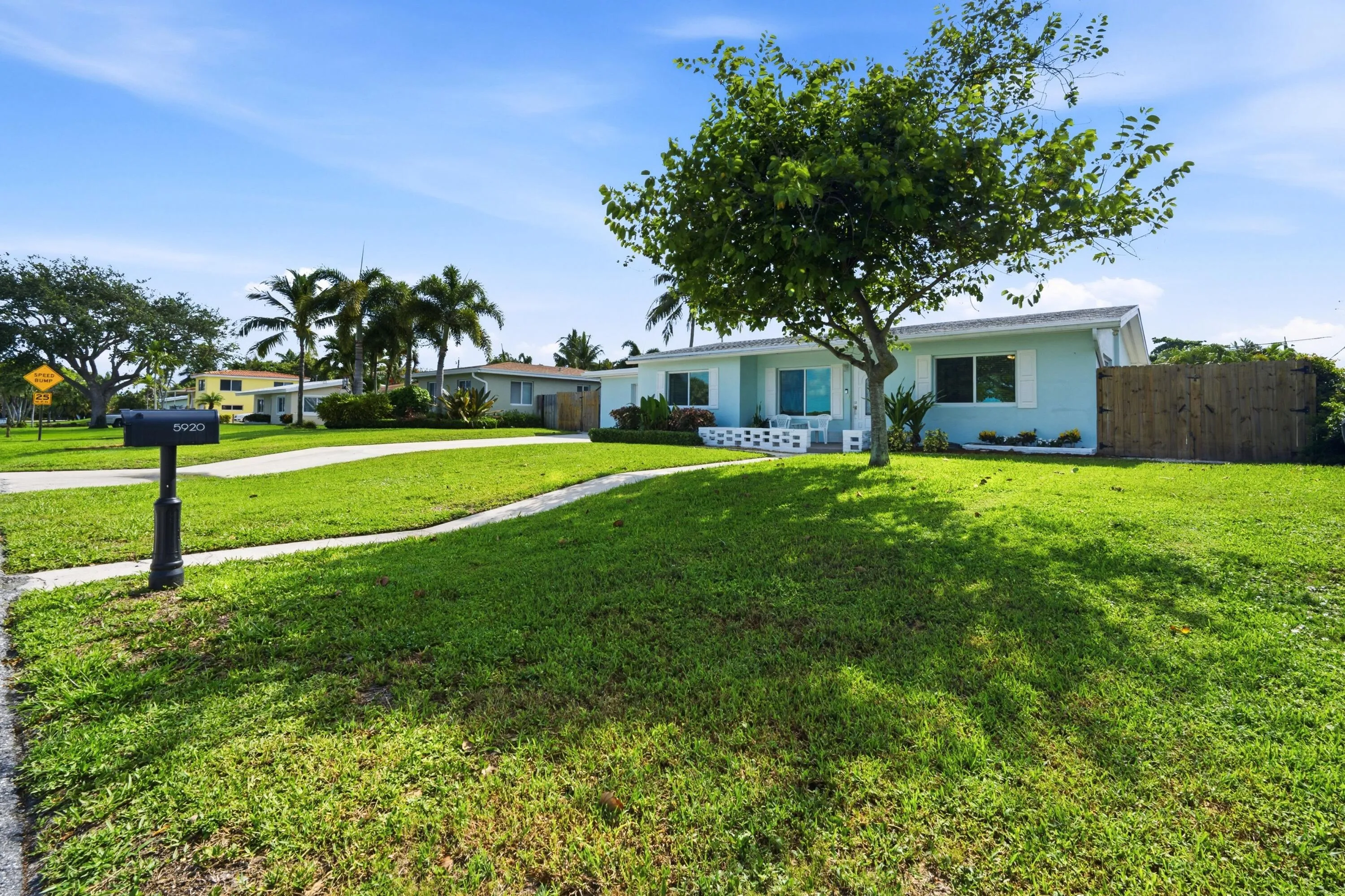 5920 front yard 2