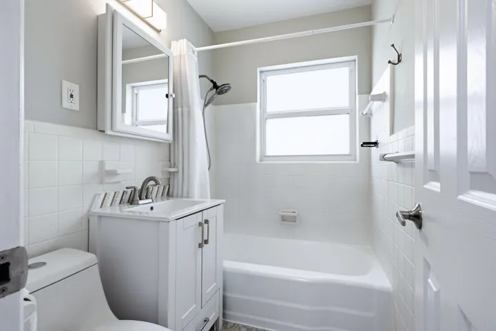 5920 guest bath