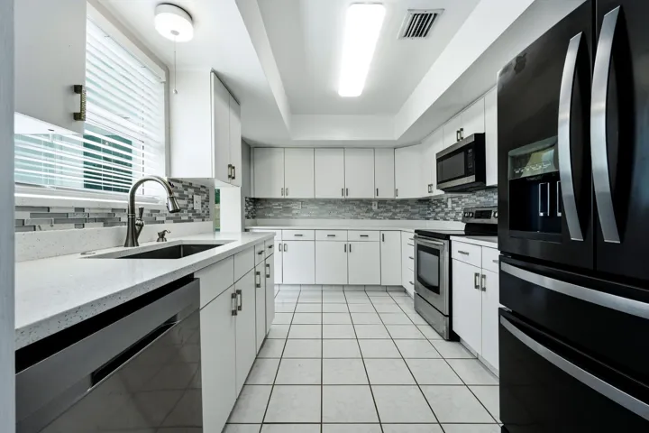 5920 kitchen 2
