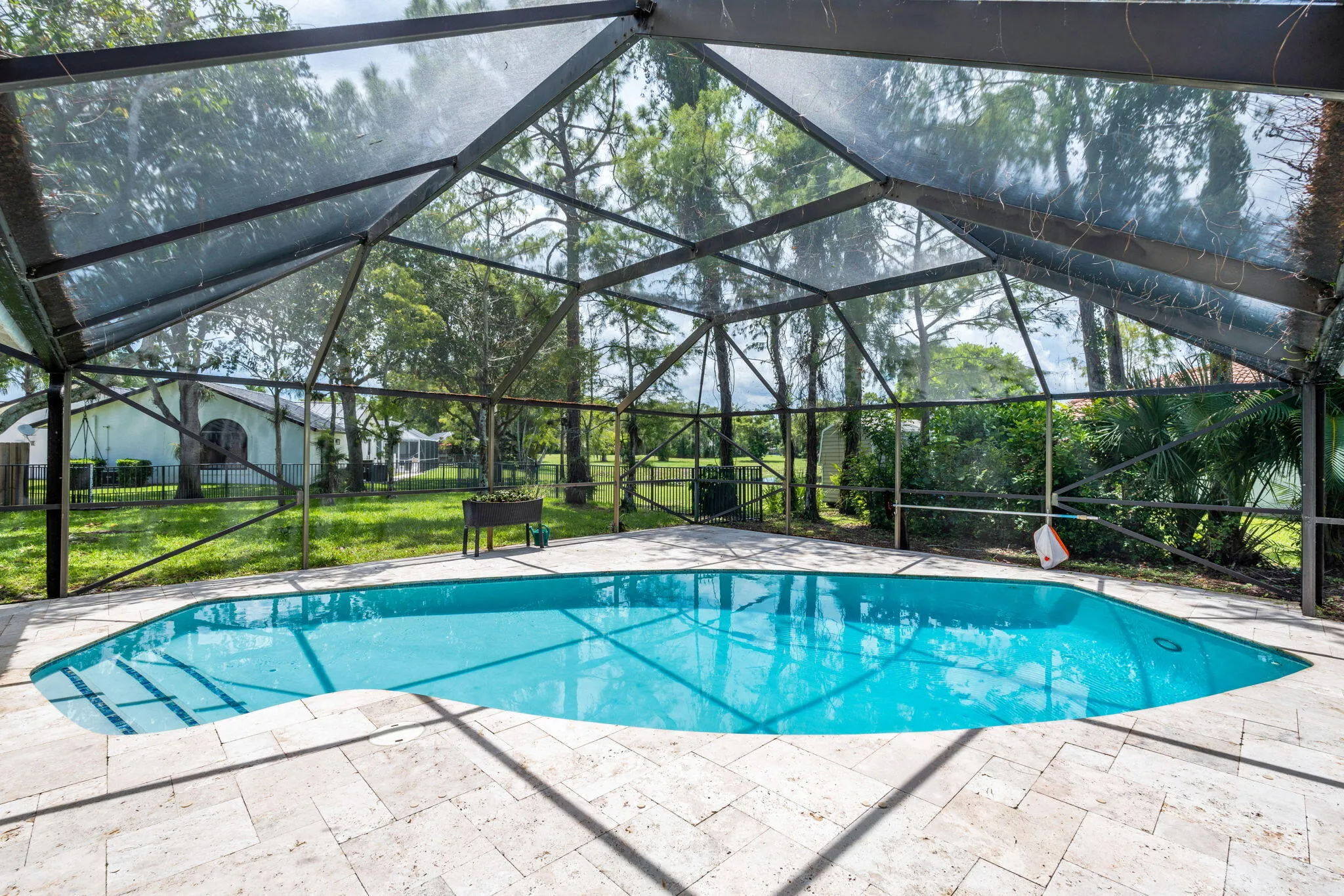 51-web-or-mls-A7408659