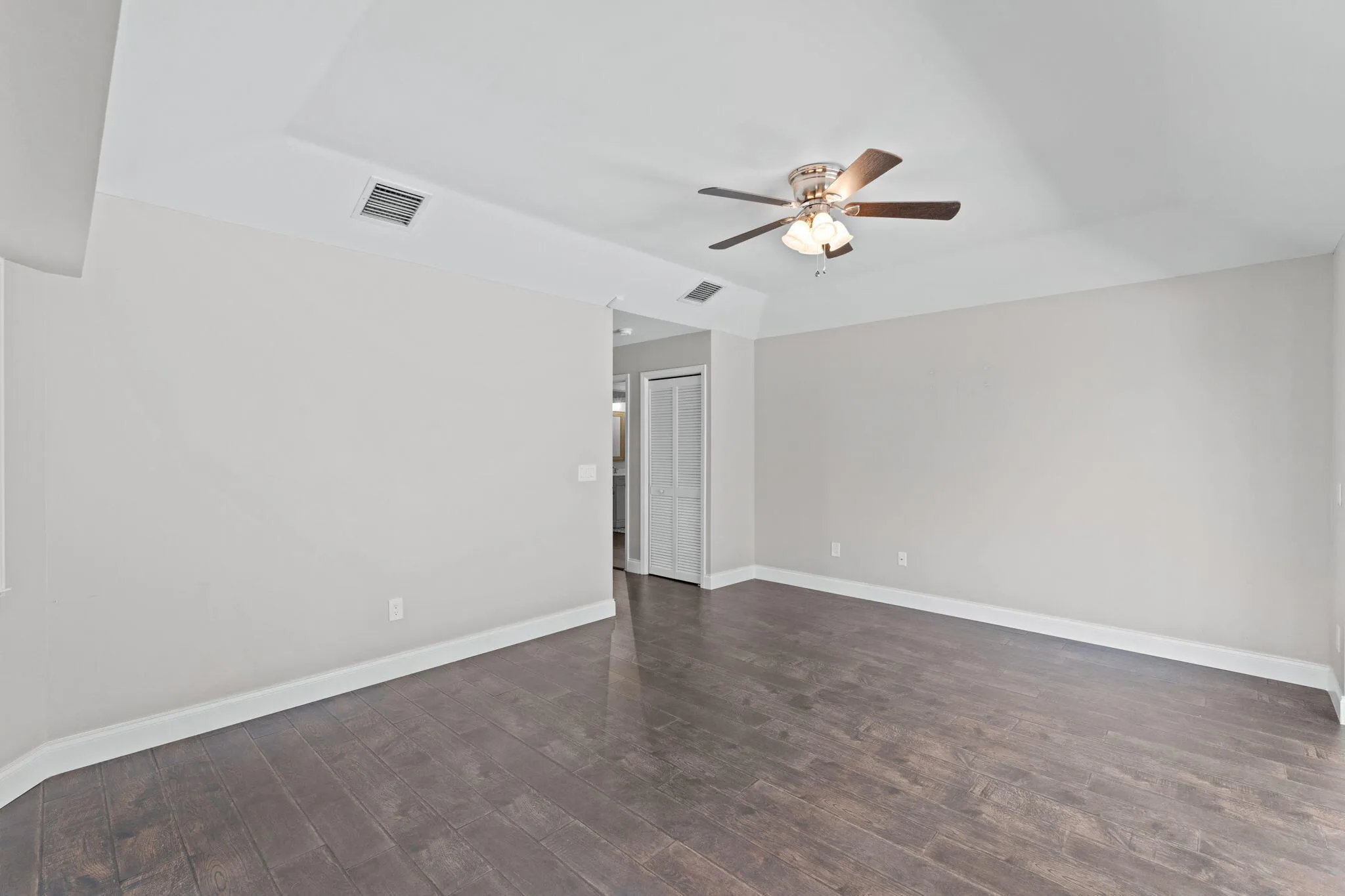 24-web-or-mls-A7408608