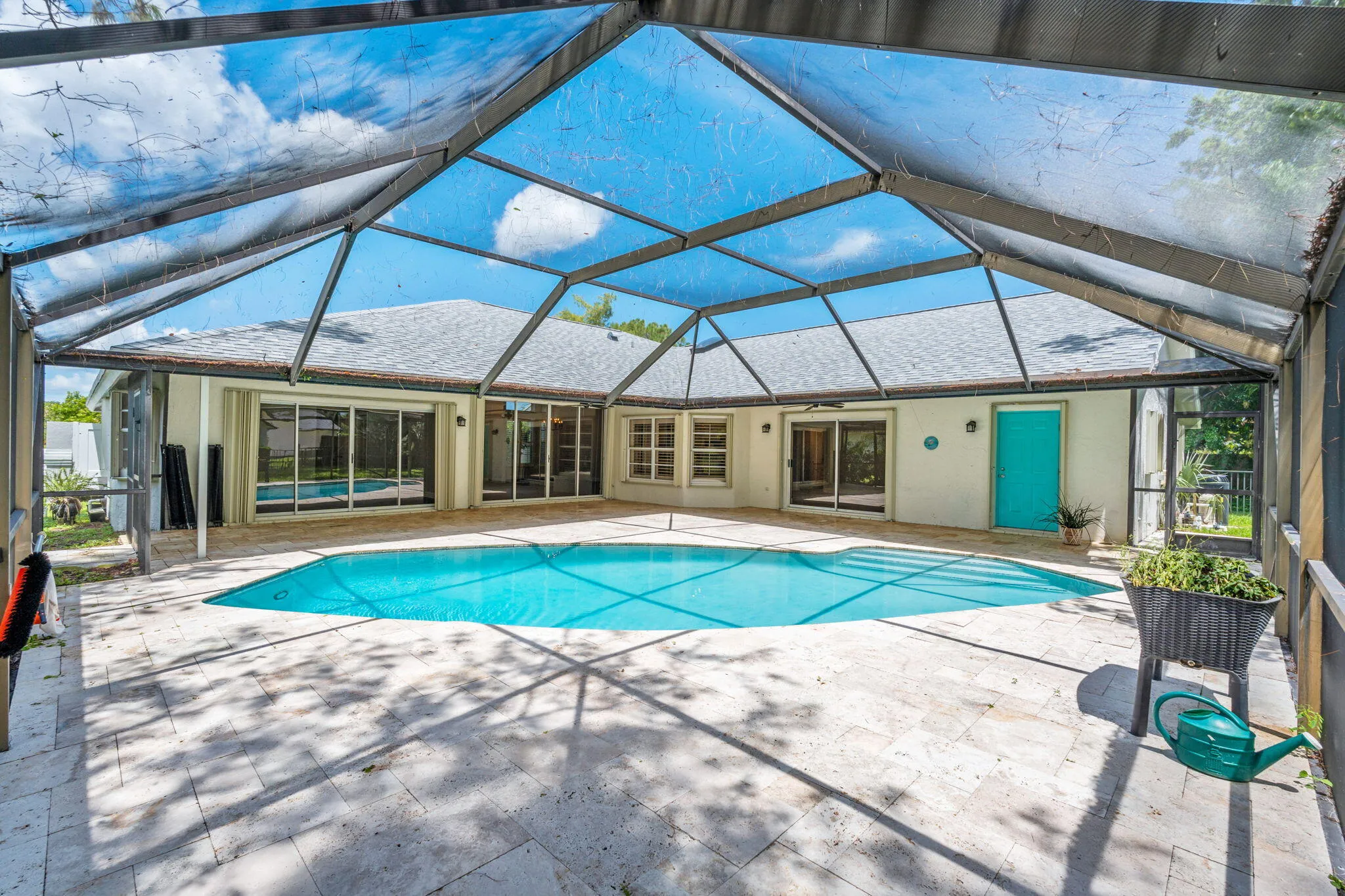44-web-or-mls-A7408655