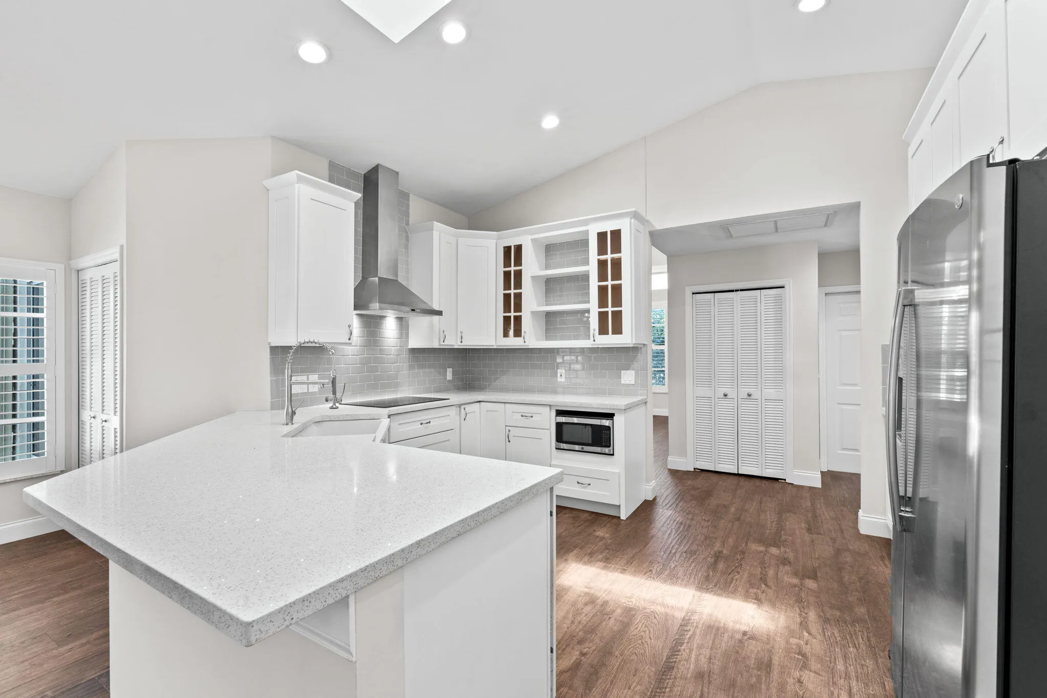 9-web-or-mls-A7408702